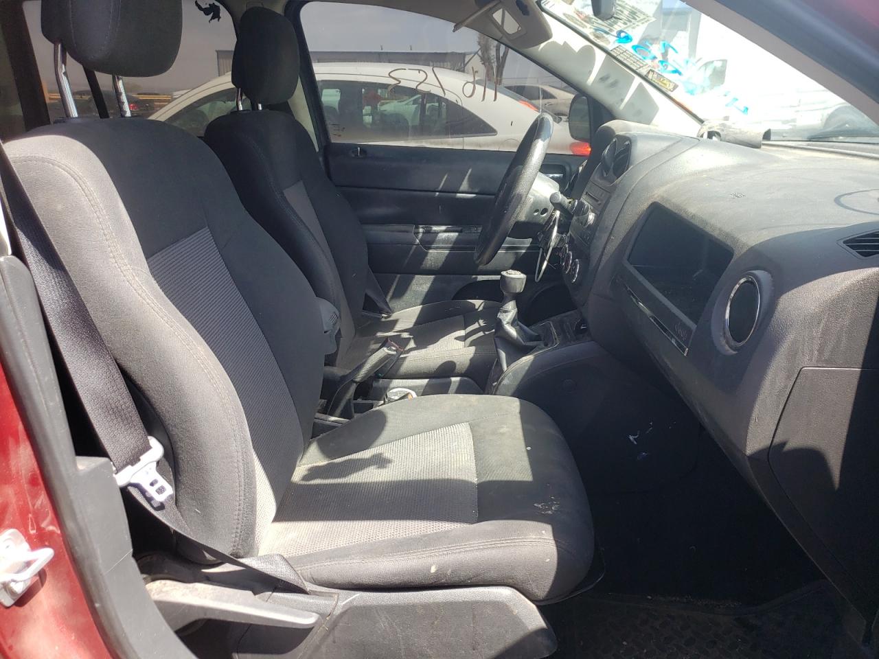 Photo 5 from auction – 2013 JEEP COMPASS SP with VIN 1C4NJDBB4DD222273
