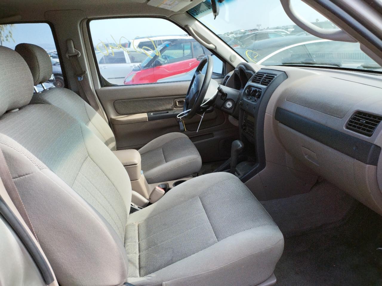 Photo 5 from auction – 2002 NISSAN FRONTIER C with VIN 1N6ED29X02C390442