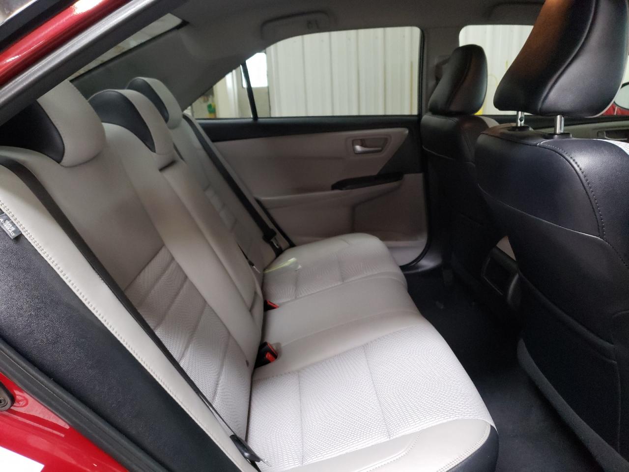 Photo 6 from auction – 2016 TOYOTA CAMRY LE with VIN 4T1BF1FK8GU504784