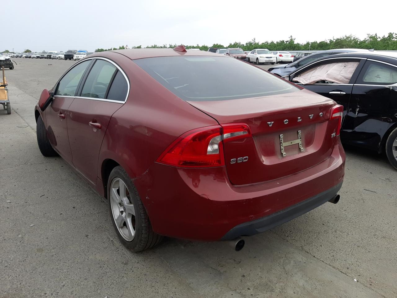 Photo 3 from auction – 2012 VOLVO S60 T5 with VIN YV1622FSXC2054692