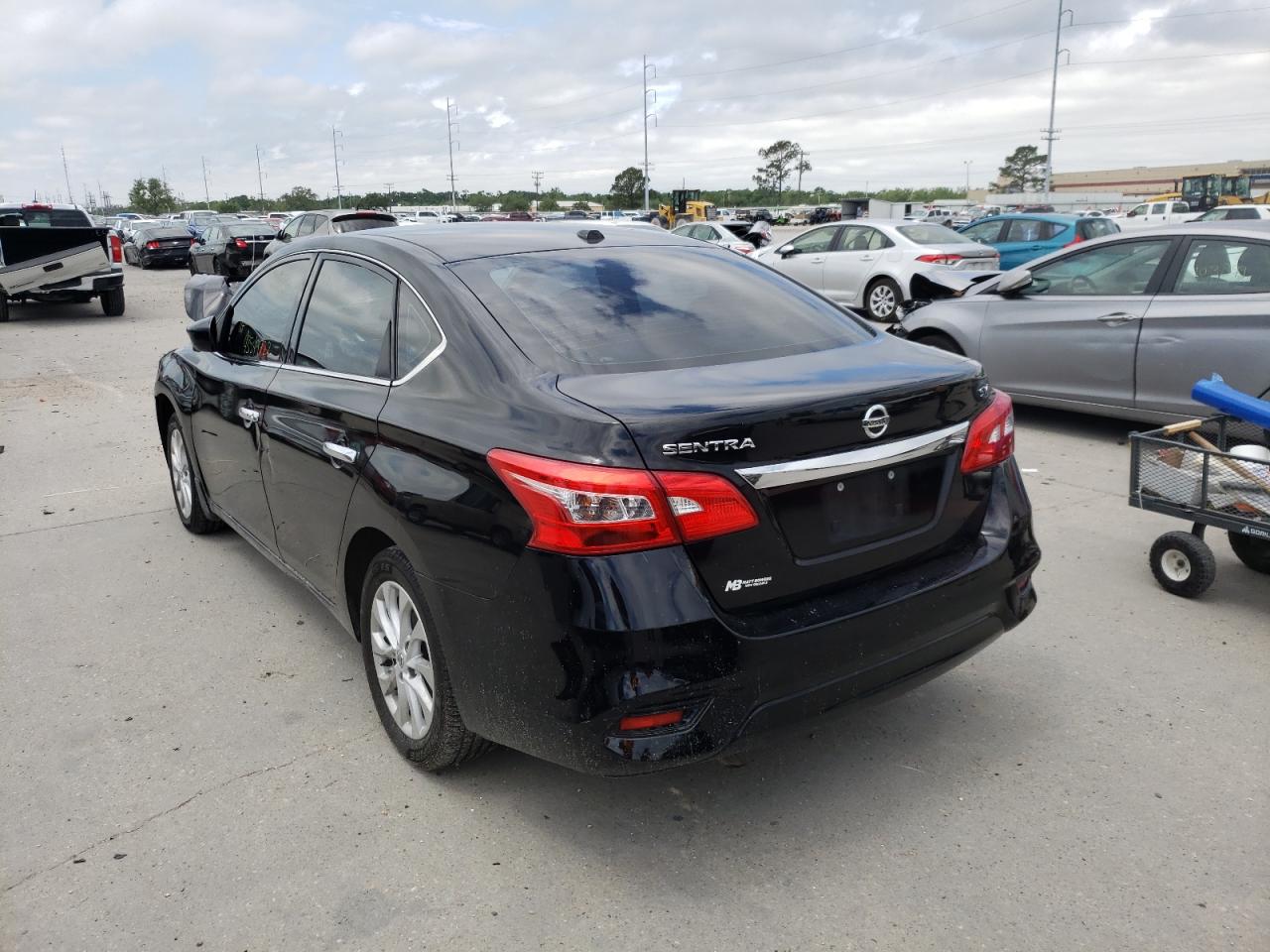 Photo 3 from auction – 2018 NISSAN SENTRA with VIN 3N1AB7AP6JL655290