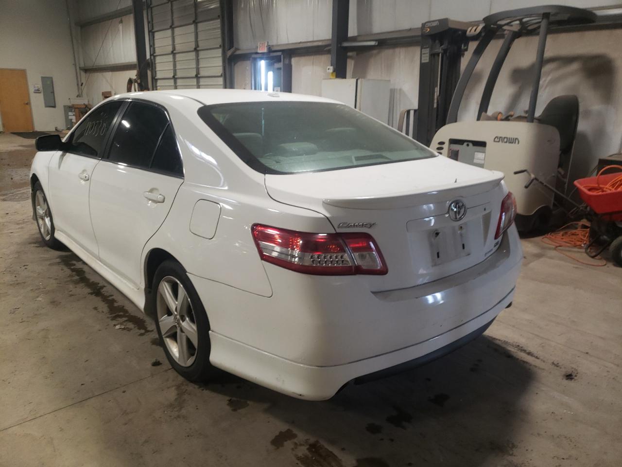 Photo 3 from auction – 2011 TOYOTA CAMRY BASE with VIN 4T1BF3EK3BU728504