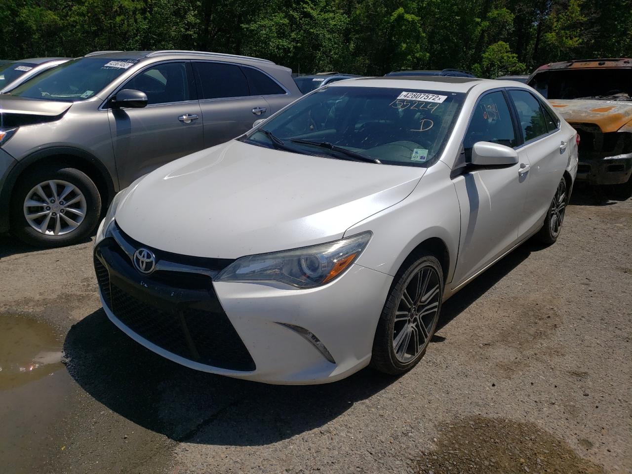 Photo 2 from auction – 2016 TOYOTA CAMRY LE with VIN 4T1BF1FKXGU155224