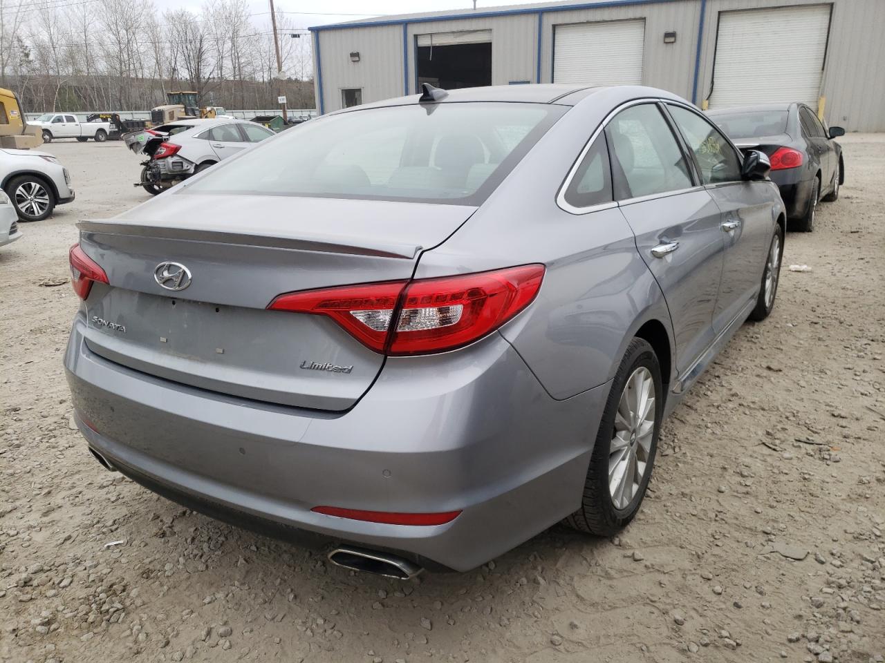 Photo 4 from auction – 2015 HYUNDAI SONATA SPO with VIN 5NPE34AF7FH045648