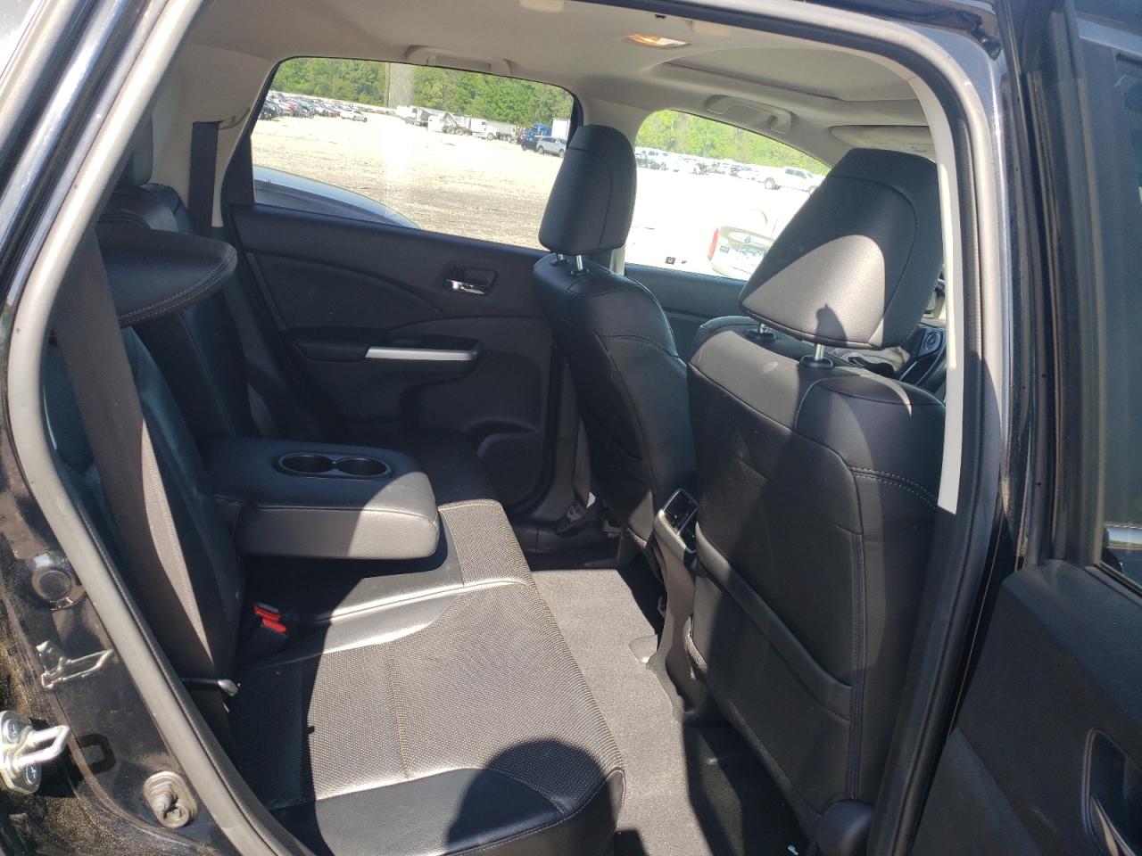 Photo 6 from auction – 2016 HONDA CR-V EXL with VIN 2HKRM3H79GH560255