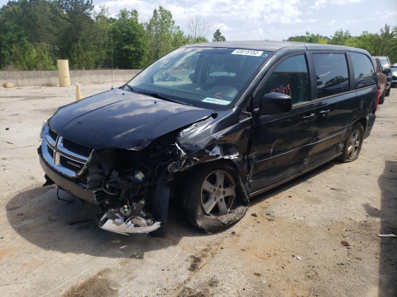 Photo 2 from auction – 2012 DODGE GRAND CARA with VIN 2C4RDGCG1CR104620