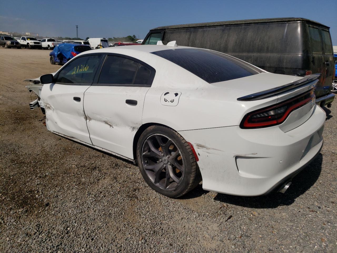Photo 3 from auction – 2019 DODGE CHARGER R/ with VIN 2C3CDXCTXKH742957