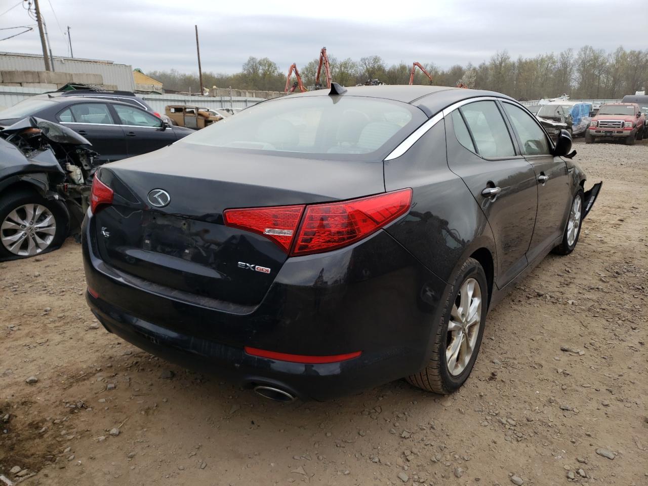Photo 4 from auction – 2013 KIA OPTIMA EX with VIN 5XXGN4A7XDG224173