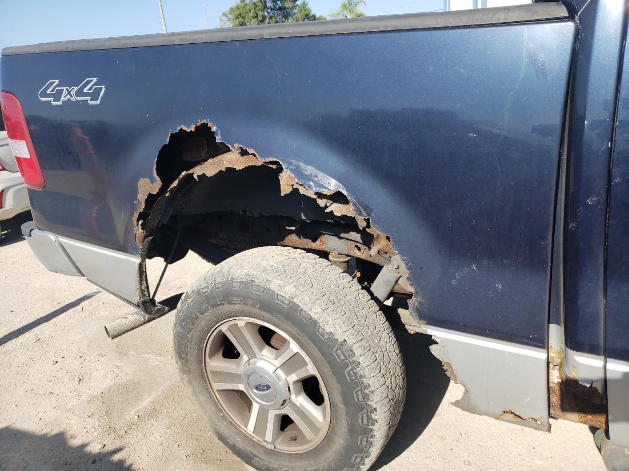 Photo 9 from auction – 2006 FORD F150 SUPER with VIN 1FTPW14556FB04448