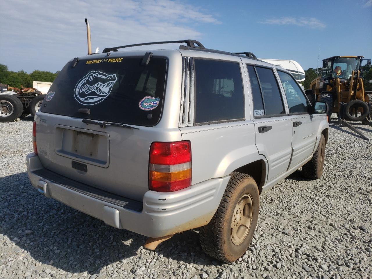 Photo 4 from auction – 1998 JEEP GRAND CHER with VIN 1J4FX48S6WC218349