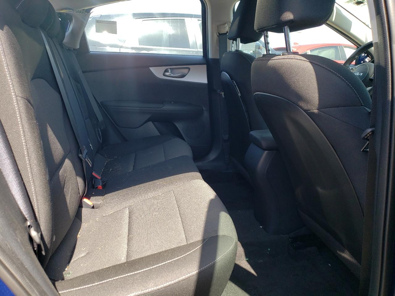 Photo 6 from auction – 2022 KIA FORTE FE with VIN 3KPF24ADXNE449777