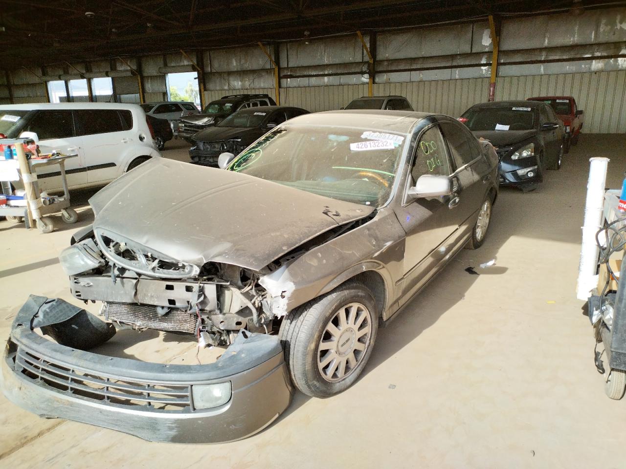 Photo 2 from auction – 2003 LINCOLN LS with VIN 1LNHM86S93Y699046