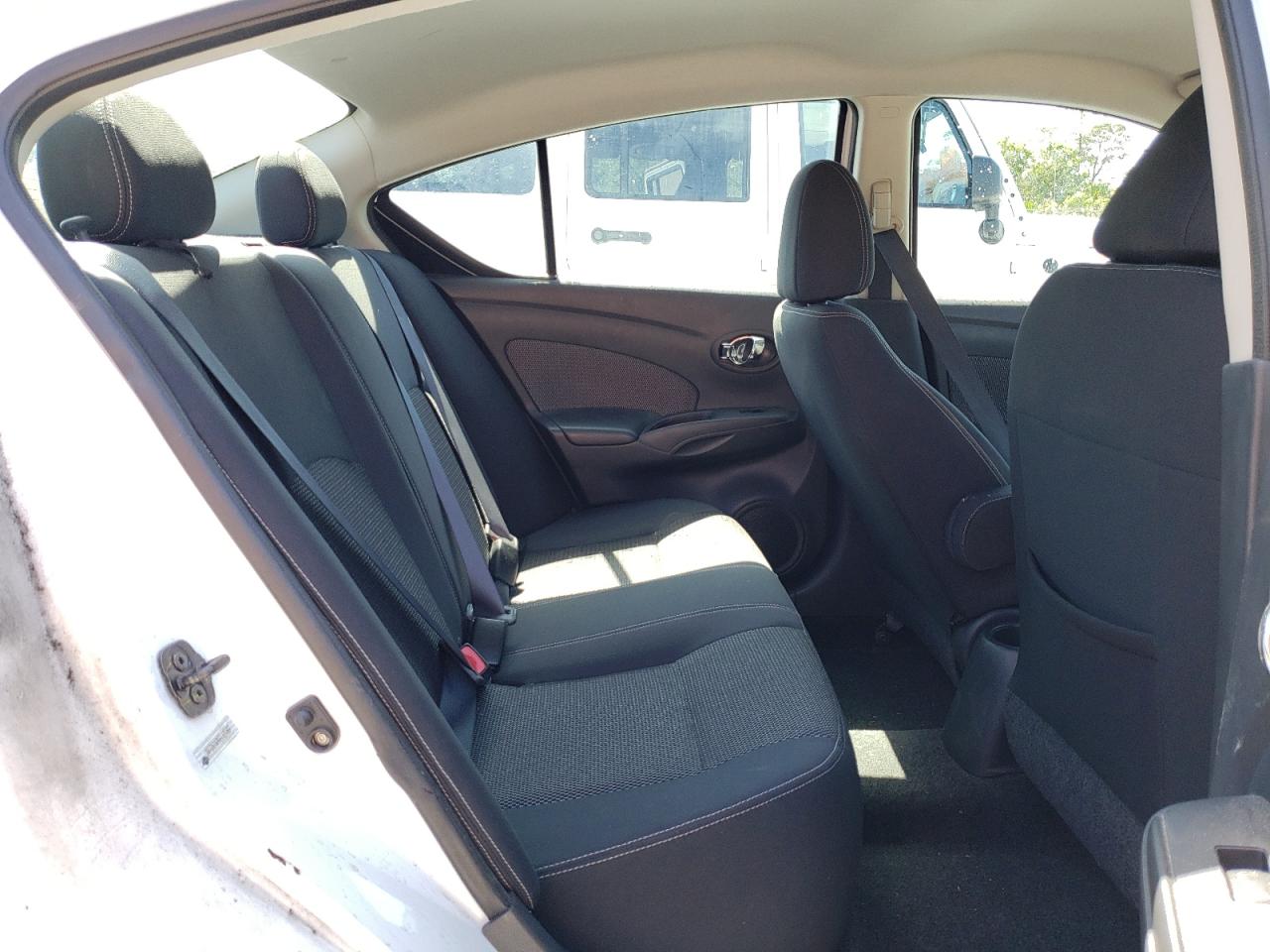 Photo 6 from auction – 2014 NISSAN VERSA S with VIN 3N1CN7AP6EL821667