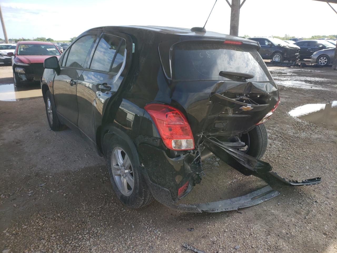 Photo 3 from auction – 2020 CHEVROLET TRAX LS with VIN KL7CJKSB2LB053020