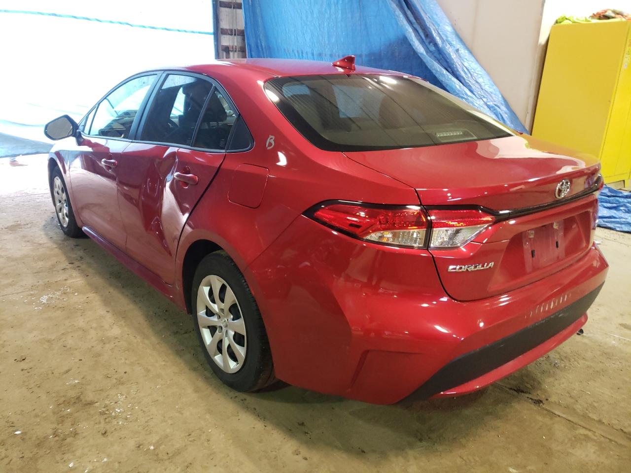 Photo 3 from auction – 2020 TOYOTA COROLLA LE with VIN JTDEPRAE1LJ098731