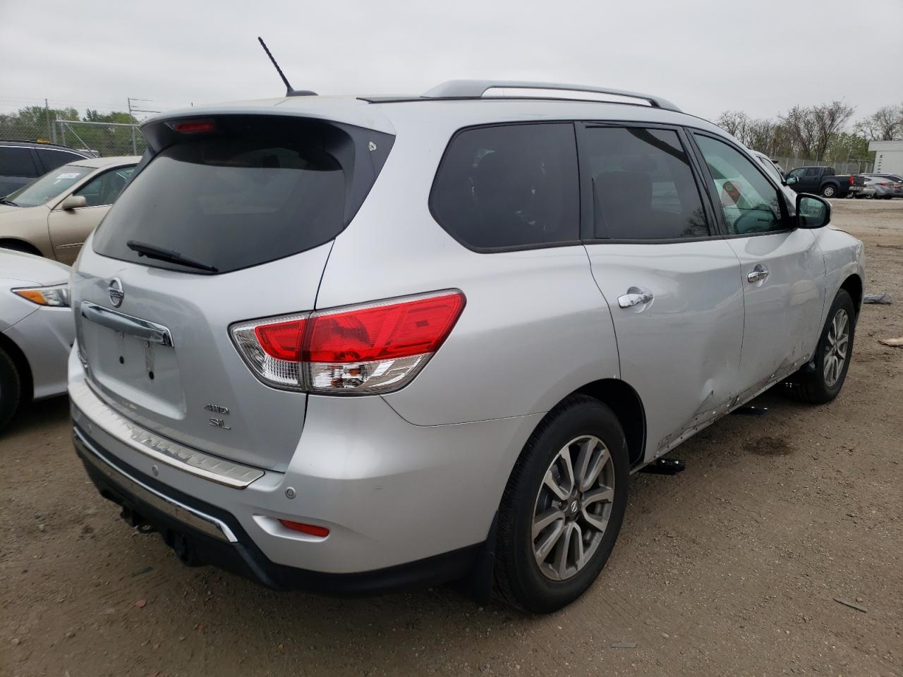 Photo 4 from auction – 2013 NISSAN PATHFINDER with VIN 5N1AR2MM9DC636872