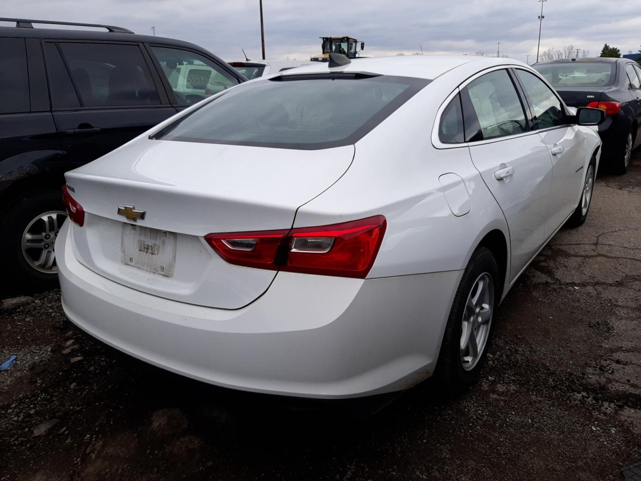 Photo 4 from auction – 2017 CHEVROLET MALIBU LS with VIN 1G1ZC5ST9HF258568
