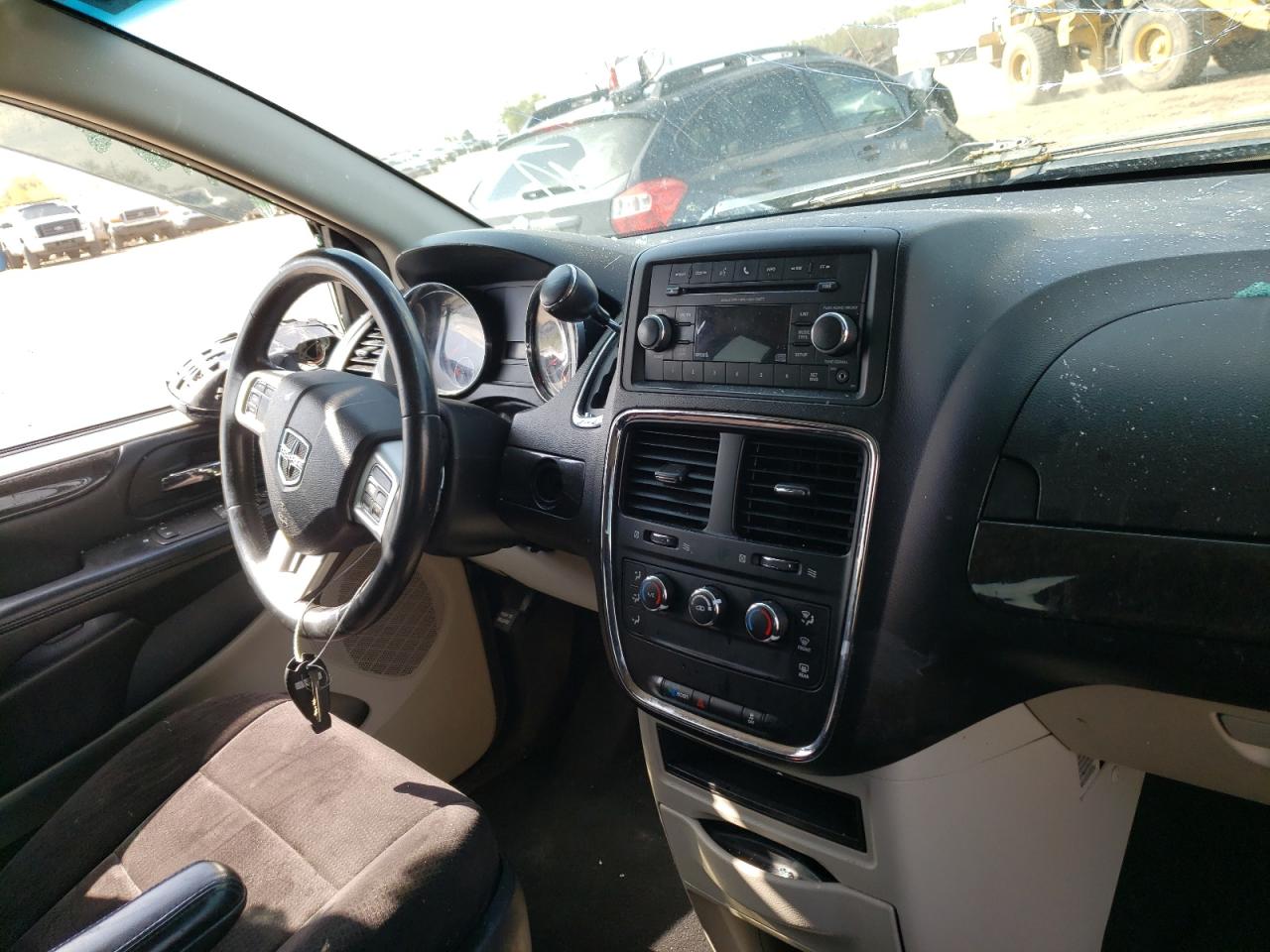 Photo 9 from auction – 2013 DODGE GRAND CARA with VIN 2C4RDGBGXDR741346