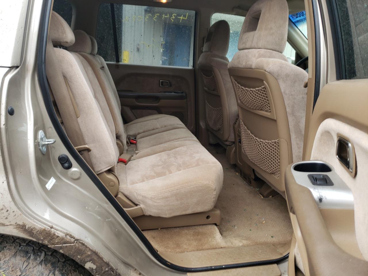 Photo 6 from auction – 2004 HONDA PILOT EX with VIN 2HKYF18484H623034