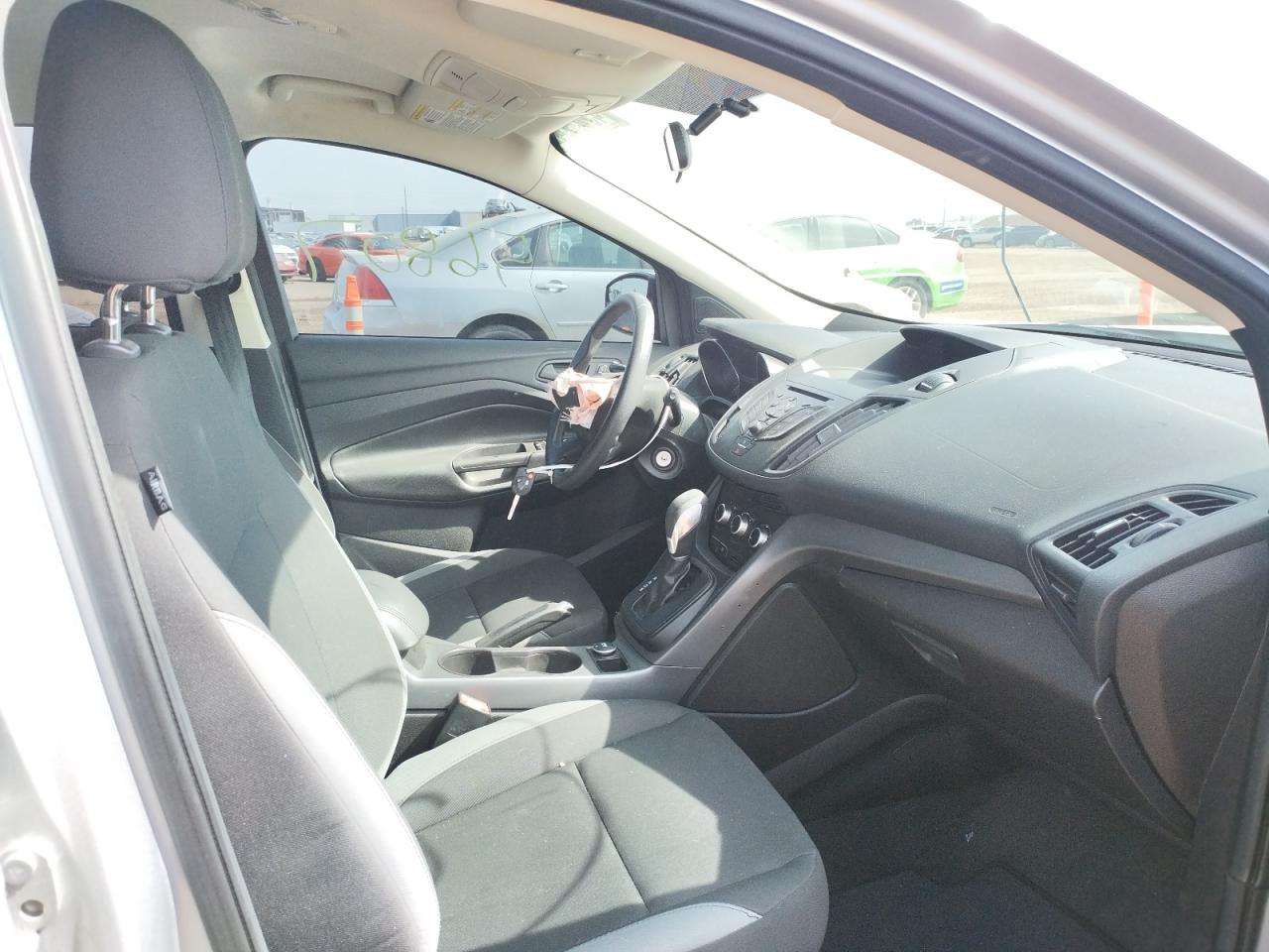 Photo 5 from auction – 2013 FORD ESCAPE with VIN 1FMCU0F70DUD94728