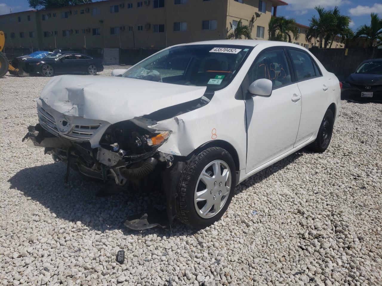 Photo 2 from auction – 2013 TOYOTA COROLLA BA with VIN 5YFBU4EE3DP095965