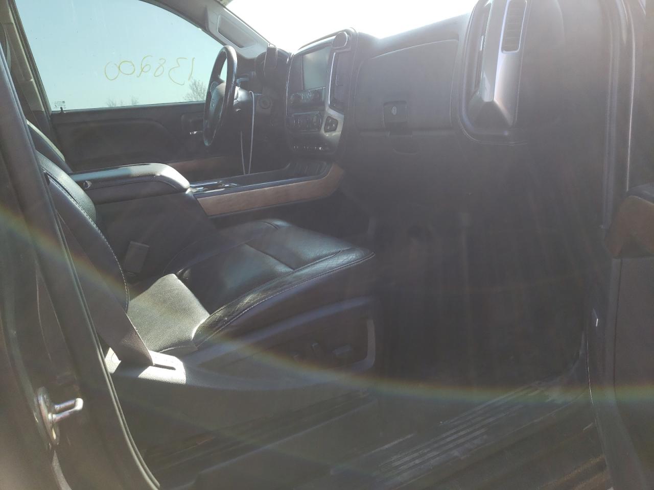 Photo 5 from auction – 2016 CHEVROLET SILVERADO with VIN 1GC4K0C83GF251406