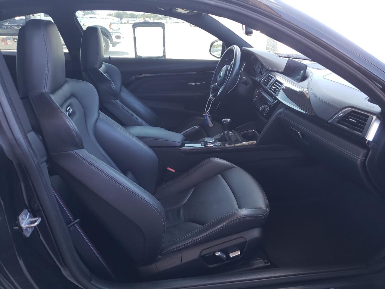 Photo 5 from auction – 2019 BMW M4 with VIN WBS4Y9C55KAG67273