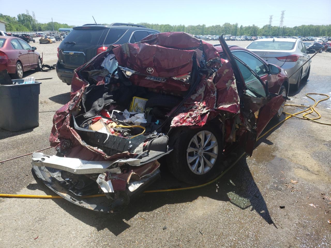 Photo 4 from auction – 2015 TOYOTA CAMRY LE with VIN 4T1BF1FK0FU947302