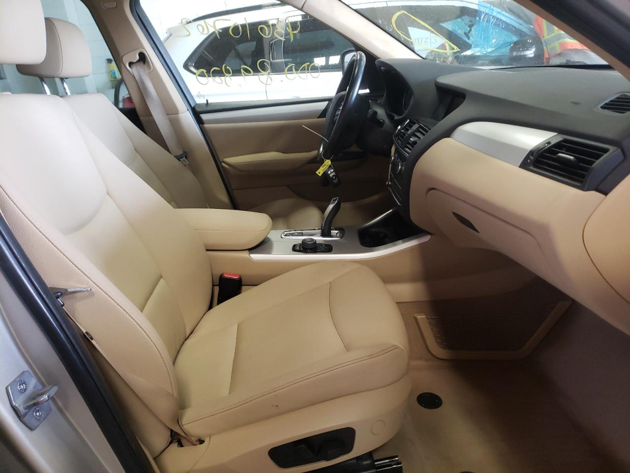 Photo 5 from auction – 2014 BMW X3 XDRIVE2 with VIN 5UXWX9C54E0D14454