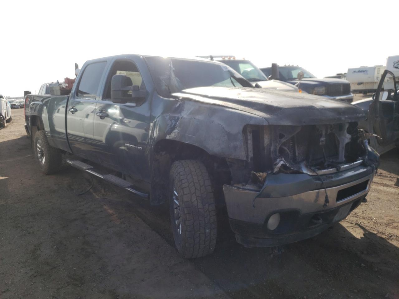 GMC SIERRA K35 2011 with VIN 1GT424C88BF128796 - Photo from auction