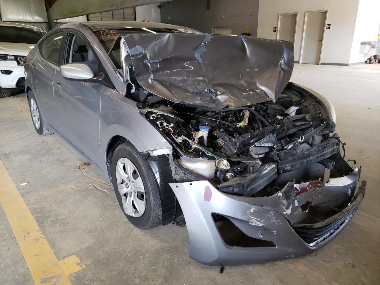 Photo 9 from auction – 2016 HYUNDAI ELANTRA SE with VIN 5NPDH4AE7GH737110