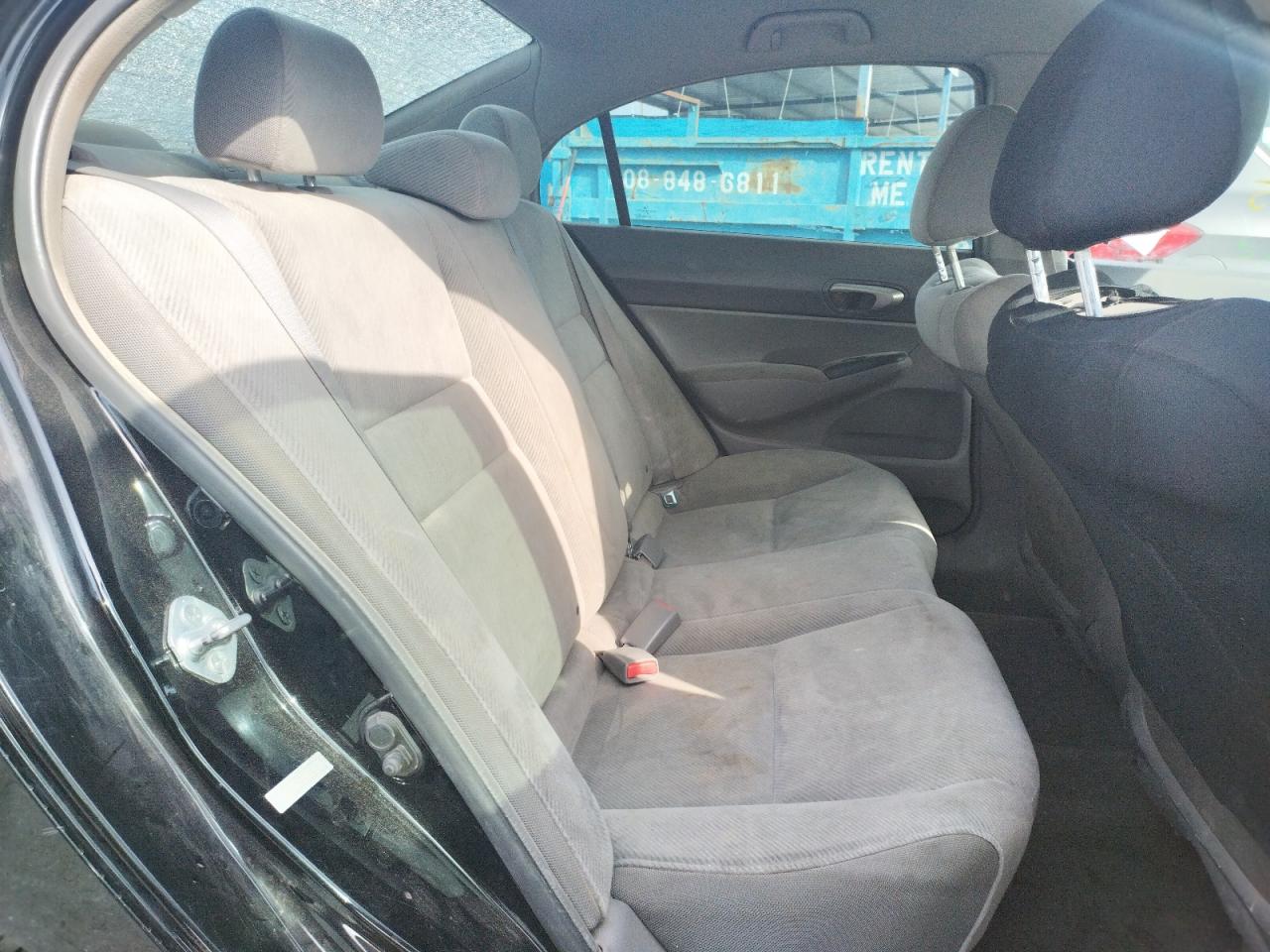 Photo 6 from auction – 2010 HONDA CIVIC LX with VIN 19XFA1F58AE054039