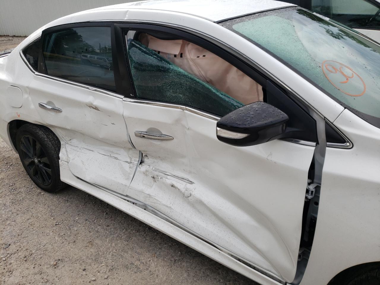 Photo 9 from auction – 2018 NISSAN SENTRA S with VIN 3N1AB7AP8JY283003