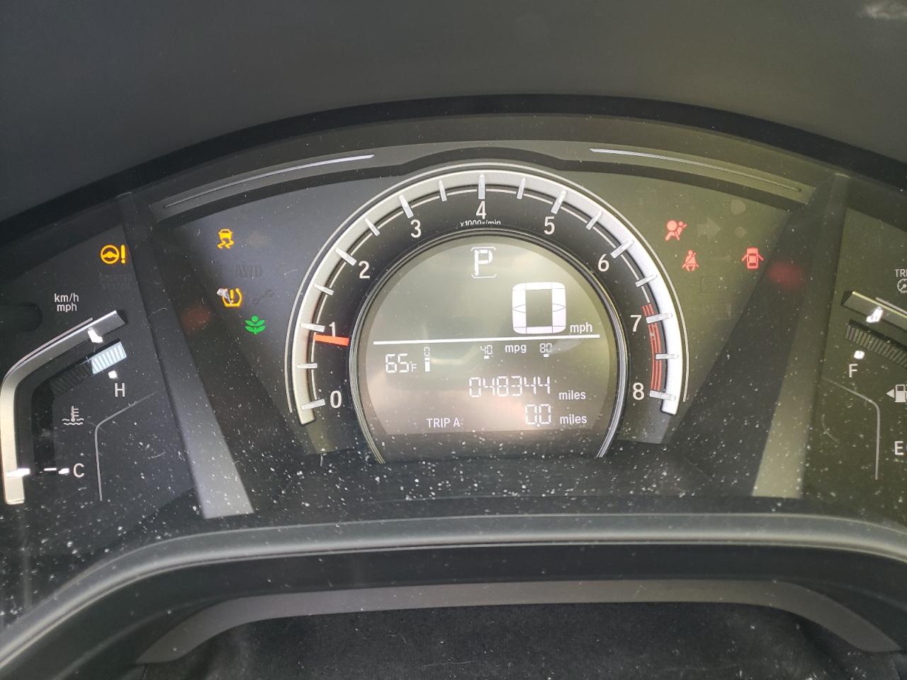 Photo 8 from auction – 2017 HONDA CR-V LX with VIN 7FARW5H31HE005436