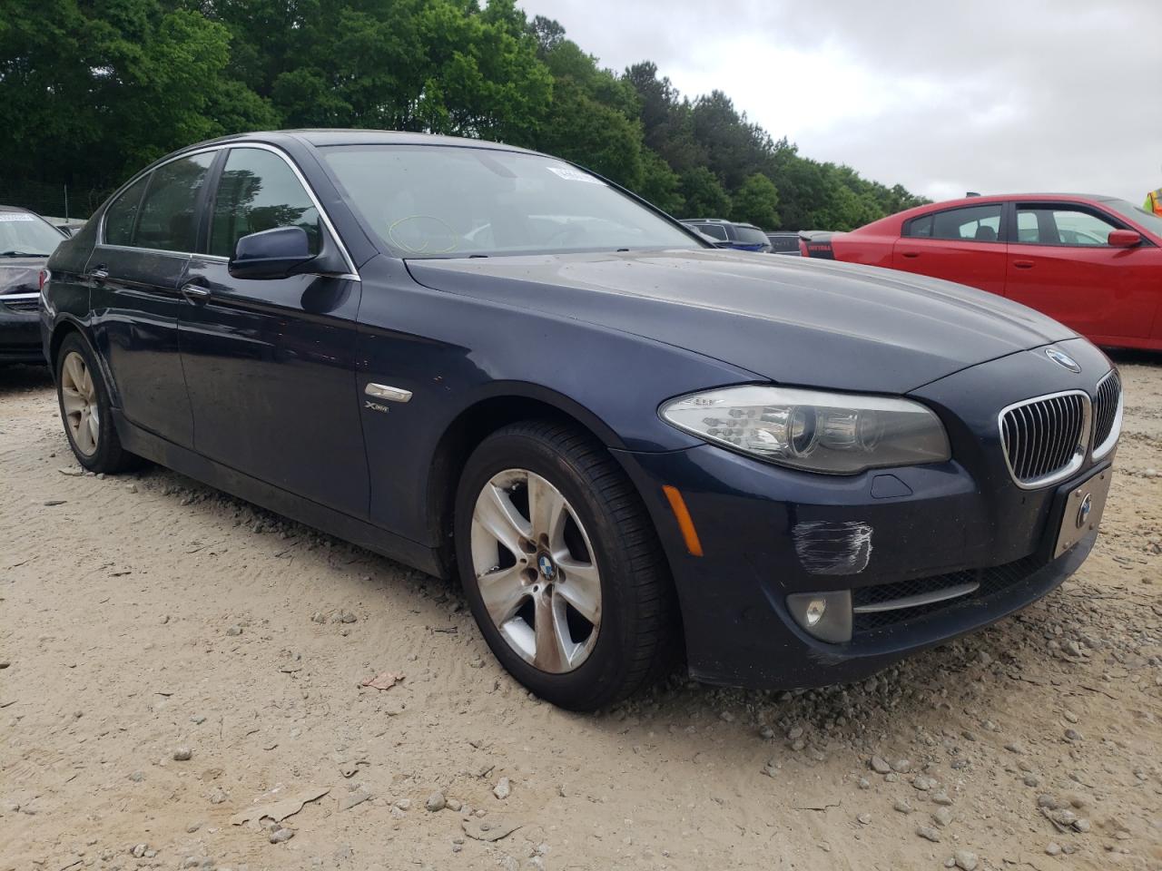 BMW 528 XI 2012 with VIN WBAXH5C50CDW04461 - Photo from auction
