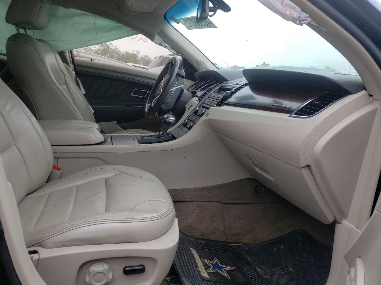 Photo 5 from auction – 2012 FORD TAURUS SEL with VIN 1FAHP2EW8CG124431