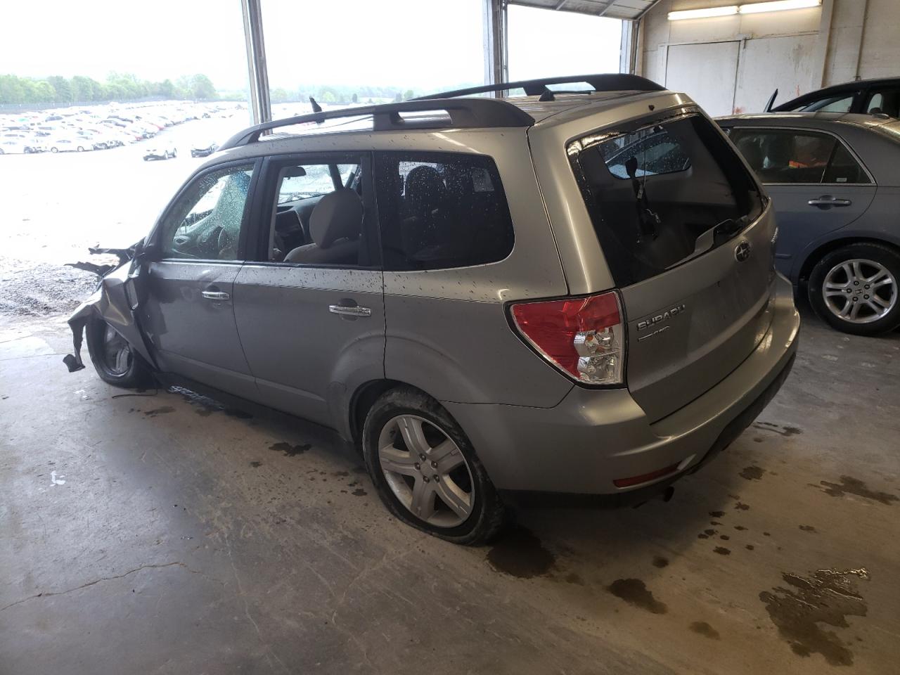 Photo 3 from auction – 2010 SUBARU FORESTER with VIN JF2SH6CC2AH774300