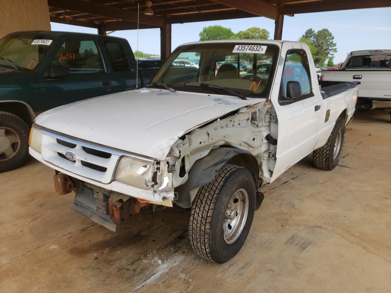 Photo 2 from auction – 1997 FORD RANGER with VIN 1FTCR10A6VUD39668