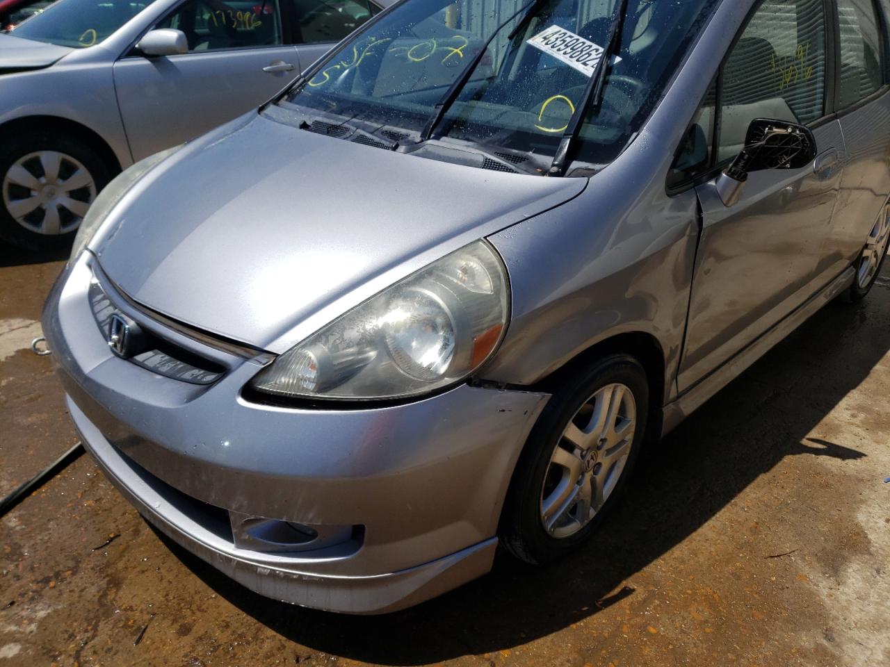 Photo 9 from auction – 2007 HONDA FIT S with VIN JHMGD37607S059545