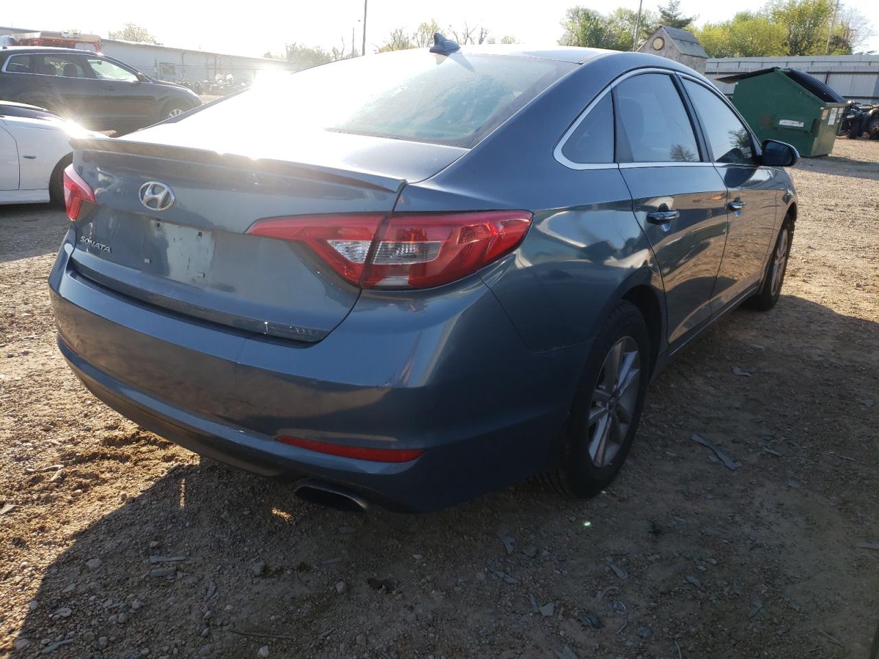 Photo 4 from auction – 2015 HYUNDAI SONATA SE with VIN 5NPE24AF6FH162267