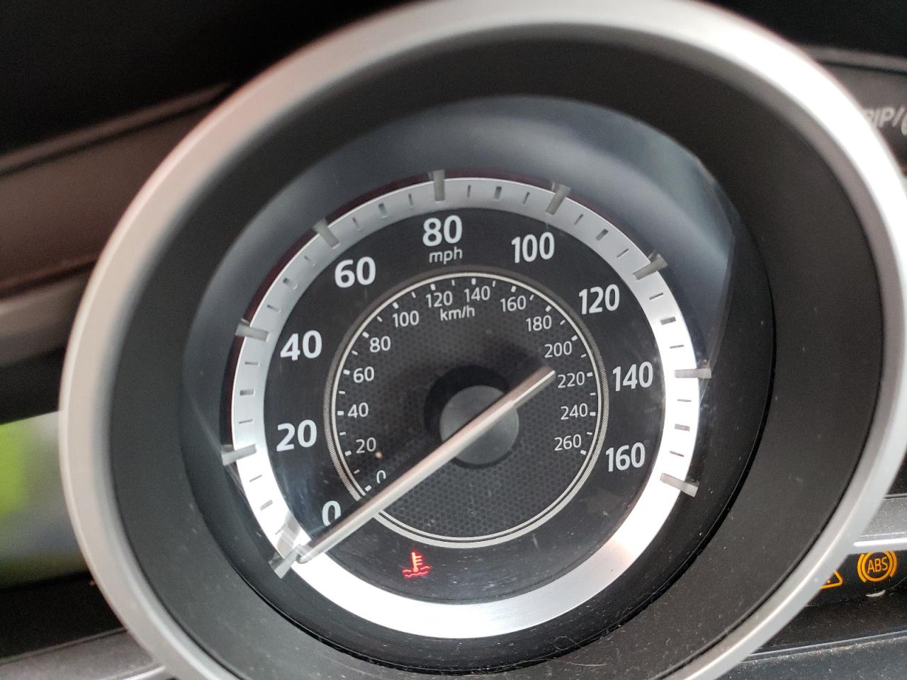 Photo 8 from auction – 2014 MAZDA 3 GRAND TO with VIN 3MZBM1M76EM123426