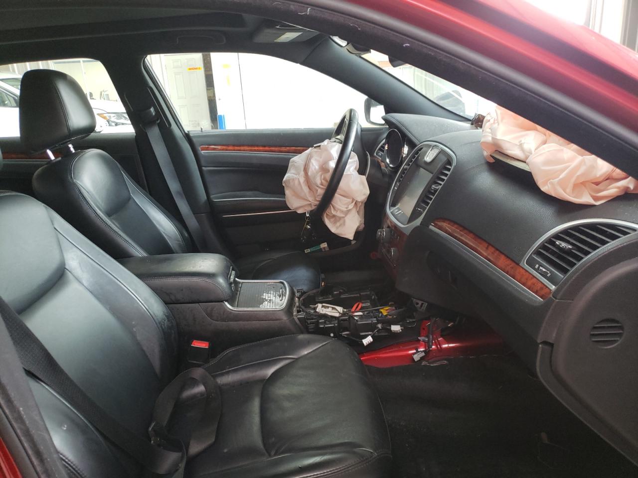 Photo 5 from auction – 2014 CHRYSLER 300 with VIN 2C3CCAAG9EH340518