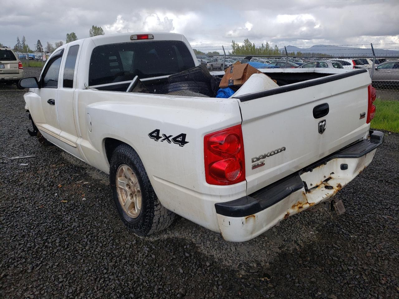 Photo 3 from auction – 2005 DODGE DAKOTA SLT with VIN 1D7HW42N05S127513