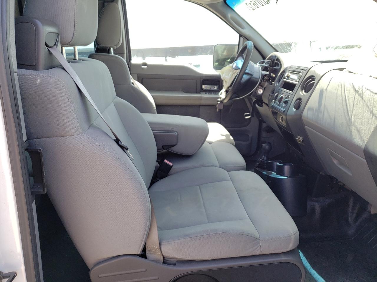 Photo 5 from auction – 2007 FORD F150 with VIN 1FTPX14567KD20055