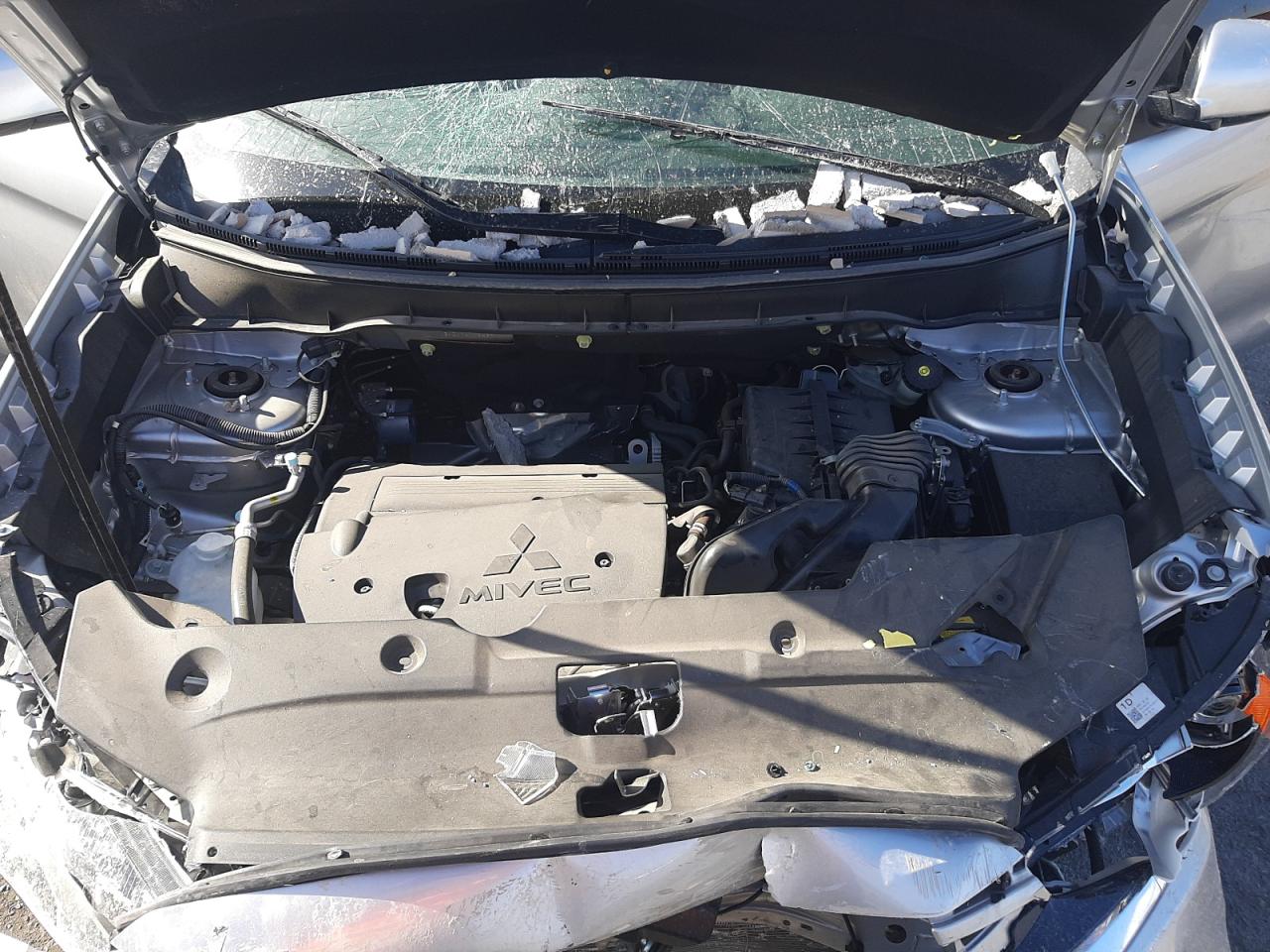 Photo 7 from auction – 2019 MITSUBISHI OUTLANDER with VIN JA4AP4AU9KU006264
