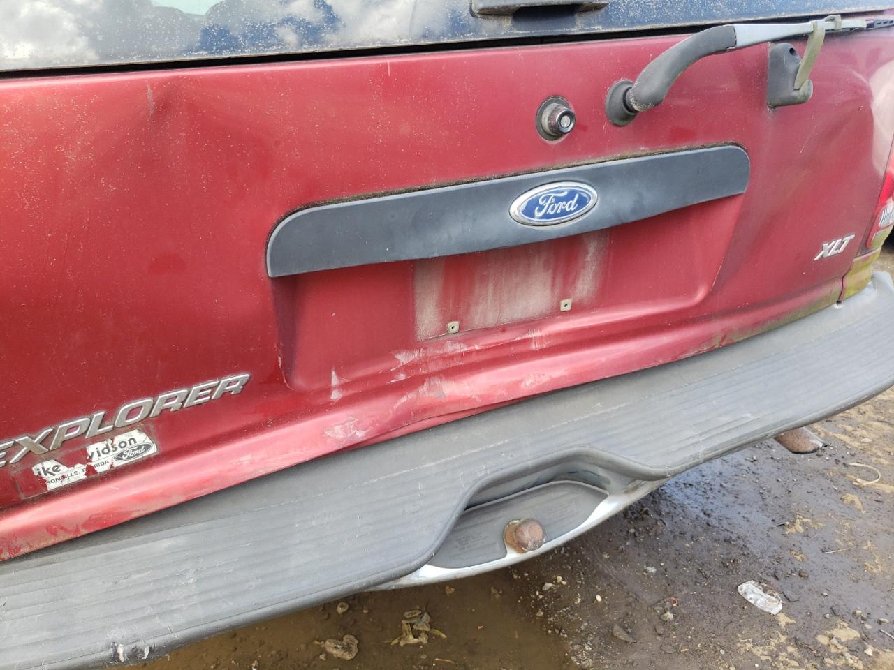 Photo 9 from auction – 1998 FORD EXPLORER with VIN 1FMZU32P4WUA35712