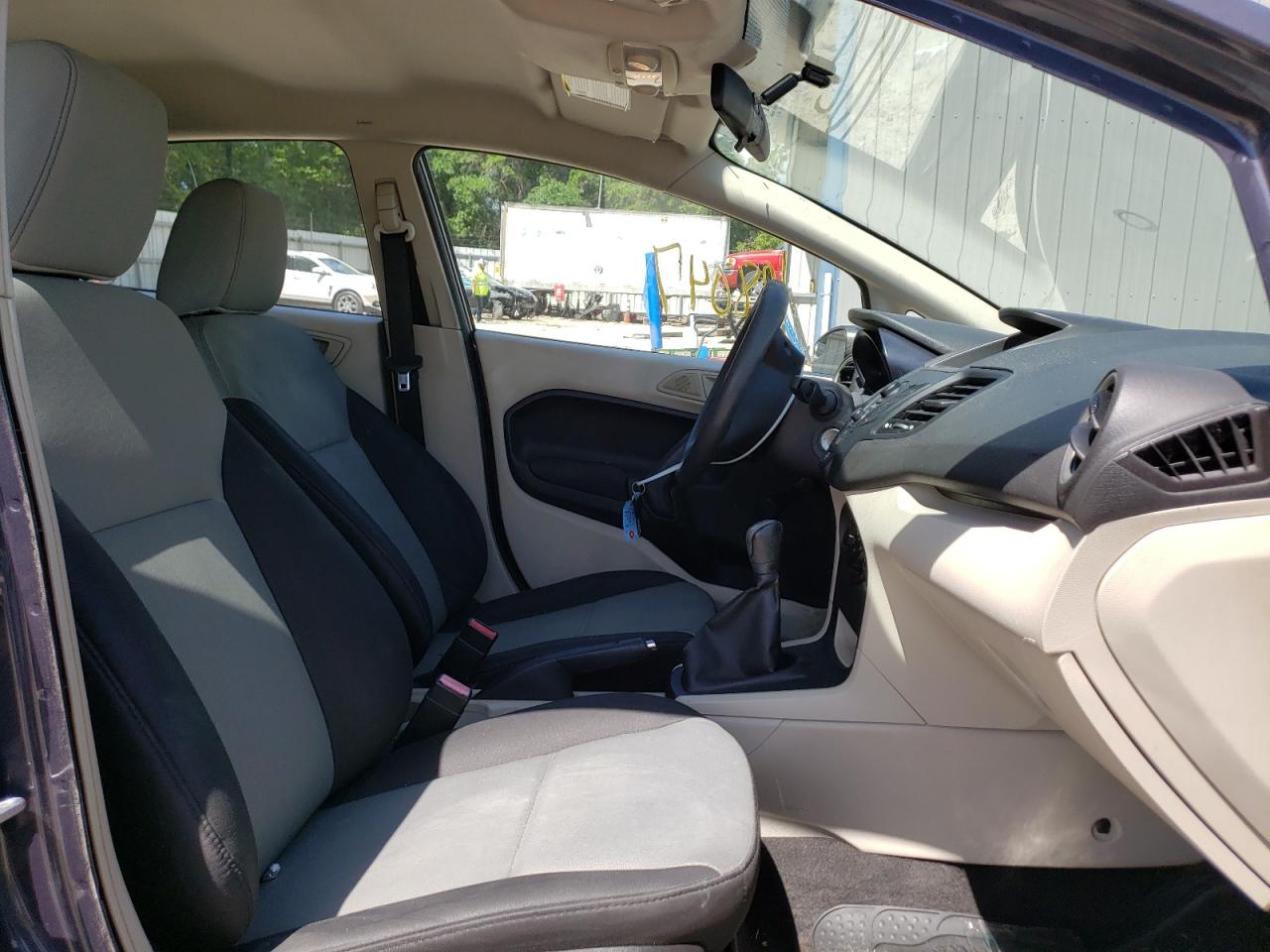 Photo 5 from auction – 2012 FORD FIESTA S with VIN 3FADP4TJ6CM160884