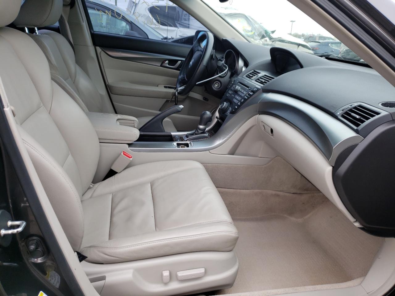 Photo 5 from auction – 2011 ACURA TL with VIN 19UUA8F28BA004589