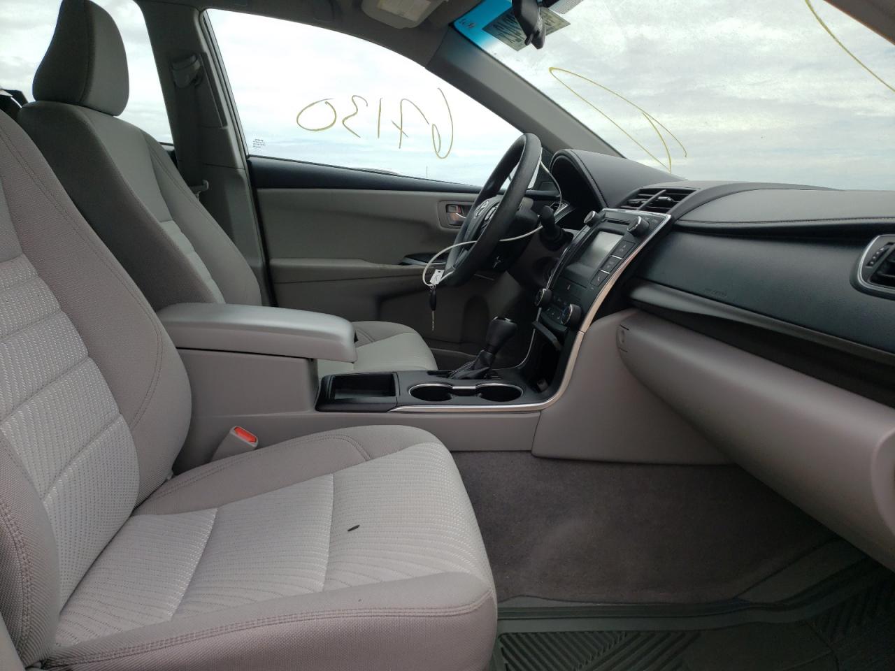 Photo 5 from auction – 2017 TOYOTA CAMRY LE with VIN 4T1BF1FK8HU623470