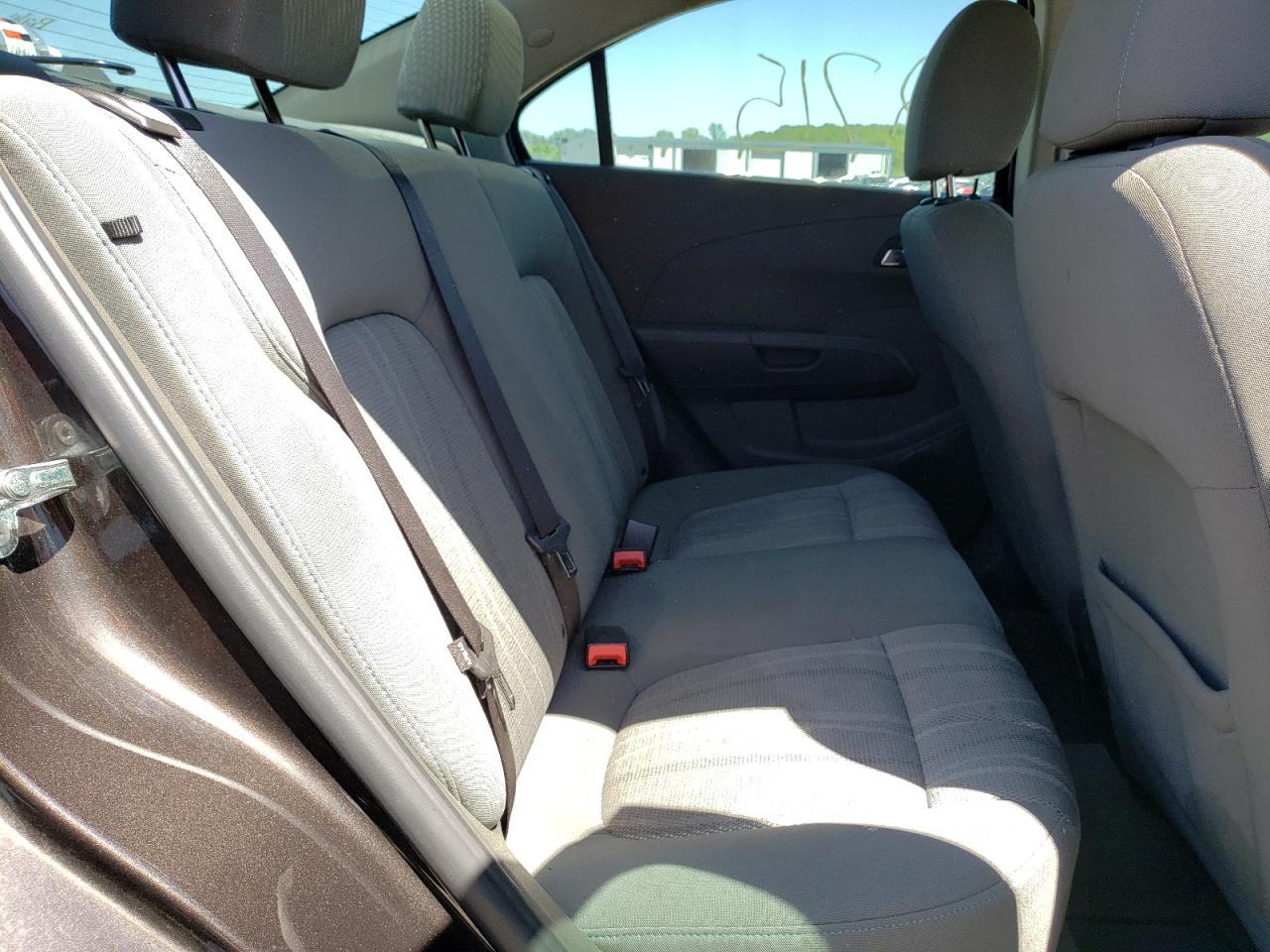 Photo 6 from auction – 2016 CHEVROLET SONIC LT with VIN 1G1JC5SH7G4183193
